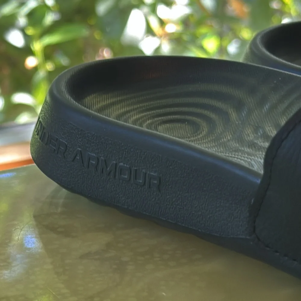 Under Armour Slides (Black) new without tags